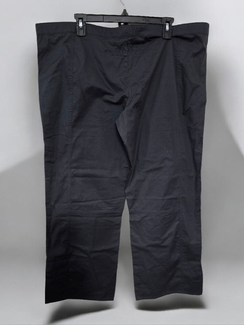 #6146 Danskin Women's Gray Straight-Leg Dress Pants